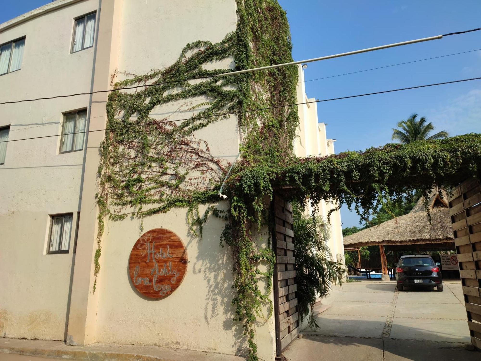Ashly Loma Larga Hotel Акапулко Екстериор снимка
