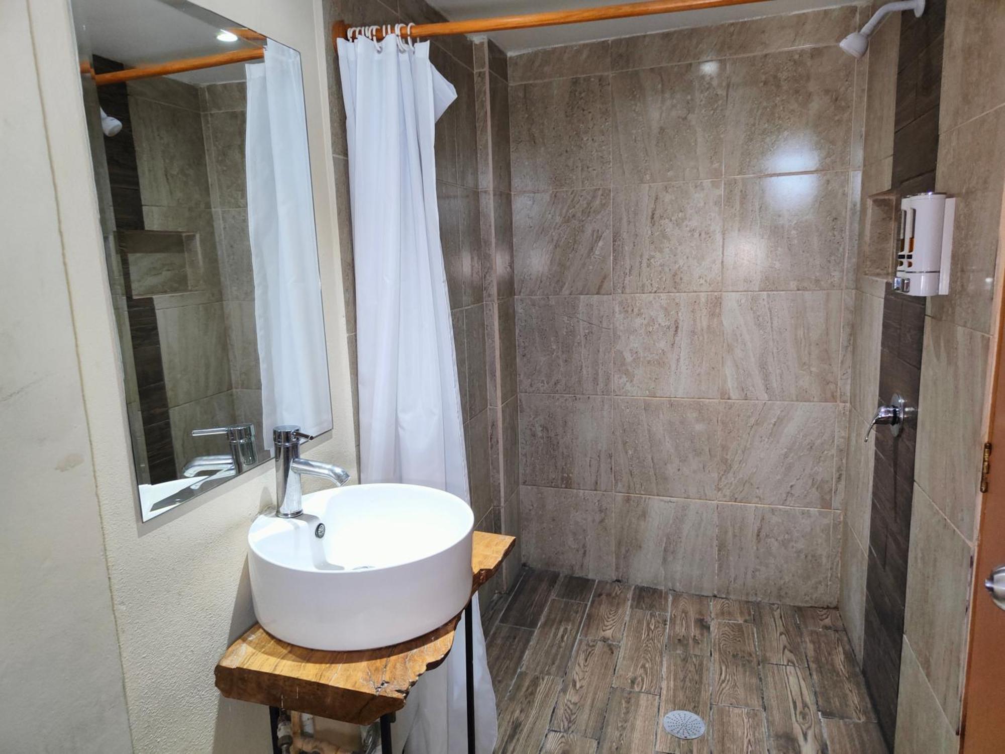 Ashly Loma Larga Hotel Акапулко Екстериор снимка