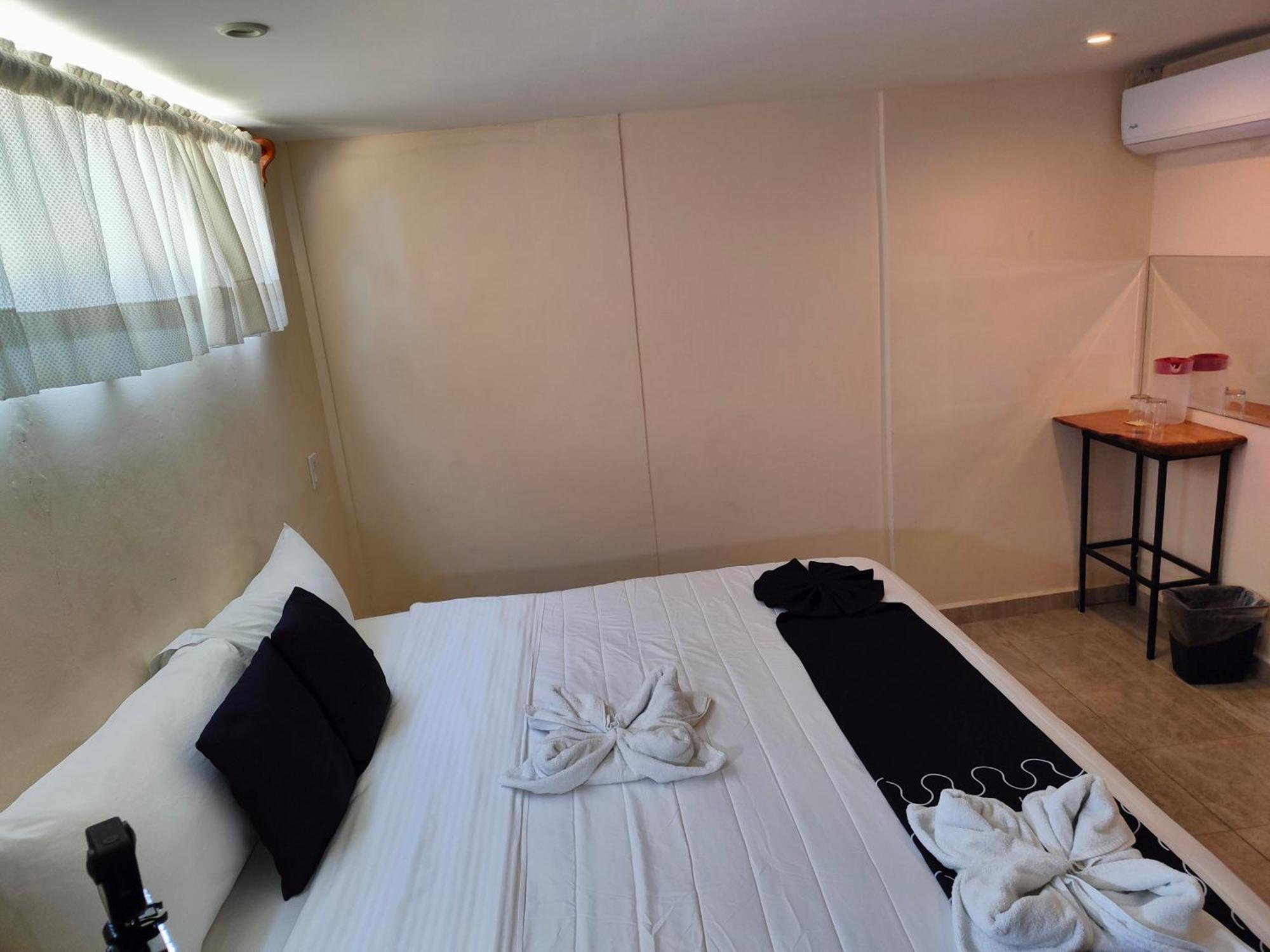 Ashly Loma Larga Hotel Акапулко Екстериор снимка